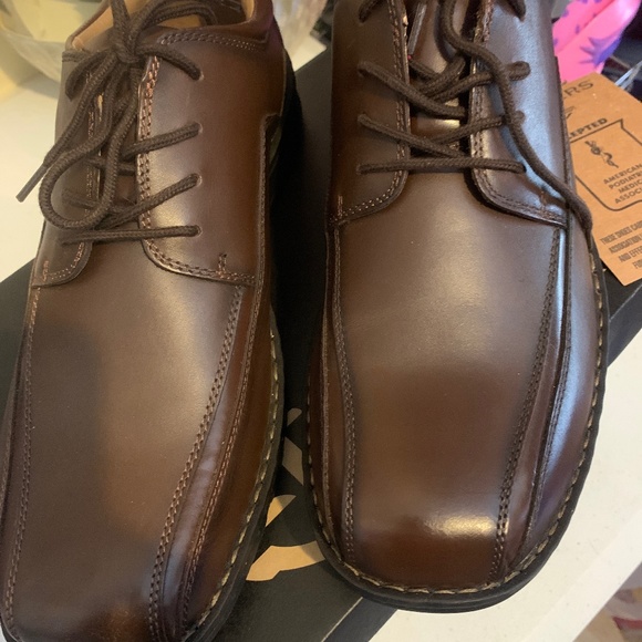 Dockers Other - Dockers dress shoe. Very nice. NWT